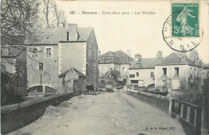 null 143 CARTES POSTALES AUVERGNE-BOURGOGNE-LIMOUSIN : Auvergne-61cp, Bourgogne-66cp...