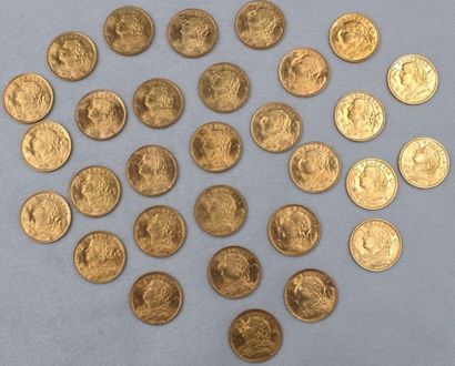 null Monnaies Suisse Helvétia Or. 30 pièces.
28 pièces de 20 Francs, 1935.
2 pièces...