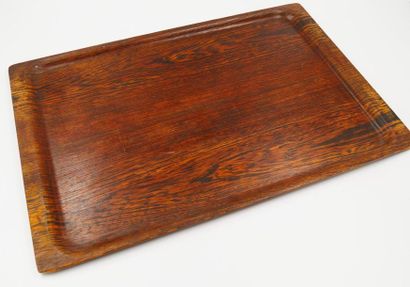 null Rectangular tray in thermoformed rosewood plywood.
52.5 x 35 cm

(accident at...