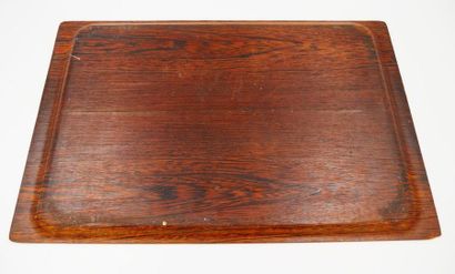 null Rectangular tray in thermoformed rosewood plywood.
52.5 x 35 cm

(accident at...