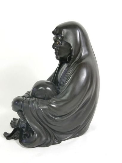 null JAPON - Epoque MEIJI (1868 - 1912)
Statuette de Daruma en bronze à patine brun...