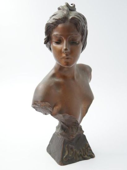 null Emmanuel VILLANIS (1858-1914) 
"Diane" 
Buste en bronze à patine brune
Titré...