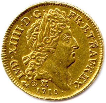 null LOUIS XIV 1643-1715.
Louis d'or au Soleil 1710 CC = Besançon.
Atelier rare....