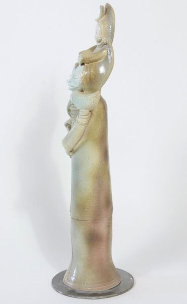 null Patrick de LOSOWITCH (XXe siècle)
Potier à Montbazens (Aveyron)
"Maternité "
Sculpture...
