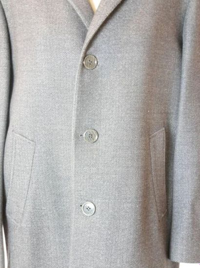 null Manteau ¾ pour homme en lainage chevron gris, col cranté, simple boutonnage...