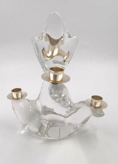 null SCHNEIDER : 
Bougeoir en cristal à quatre bras de lumières, binets en métal...