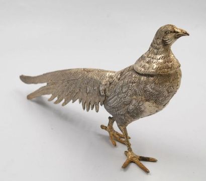 null Pair of silver metal pheasants. 
H.: 13 and 14 cm
L.: 29 cm