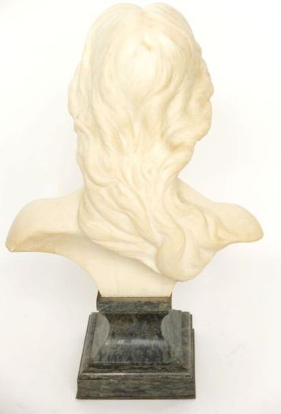 null School Late 19th - Early 20th century Draped

bust of a young woman Sculpture...