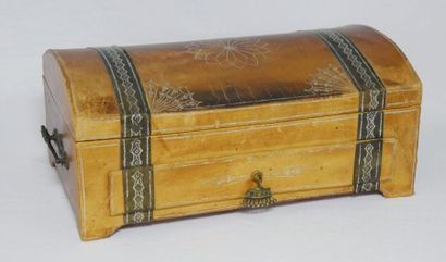 null Domed cardboard box covered with leather with silvery decoration, opening to...