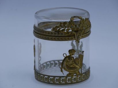 null Cylindrical glass box with gilded metal frame decorated with the Muse des Arts,...