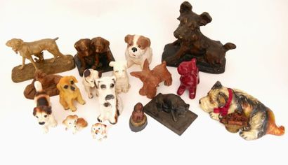 null Set of 17 different composite sculptures (earthenware, bronze, plaster...) in...