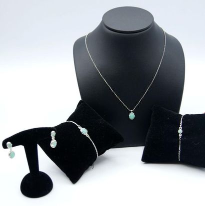 null YUNA, Paris

Set of 925 sterling silver including a necklace, two bracelets...