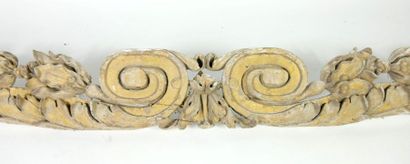 null Wooden carved and gilded panelling element composed of facing volutes ending...