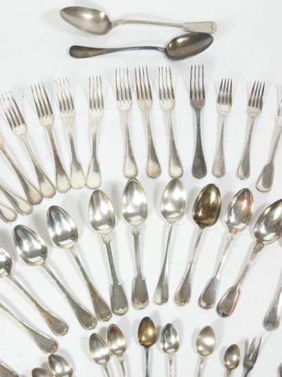 null Set of silver plated metal cutlery.



Expert: MB ART EXPERTISES - Morgan BLAISE

...