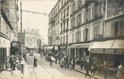 null 38 MISCELLANEOUS PHOTO CARDS: Located. Of which" Manège-Limonaire F (Paris),...
