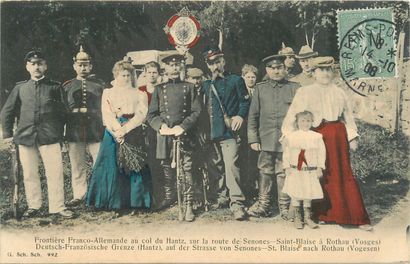 null 197 MILITARIA POSTCARDS: France & Germany. Including" French-German border at...