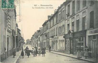 null 79 SEINE AND MARNE POSTCARDS: Cities, qqs villages, qqs animations, qqs sites...