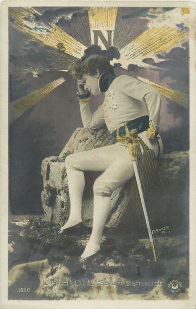 null 100 ACTRICAL POST CARDS: Late 19th and early 20th century. Including "Mlle Robinne,...