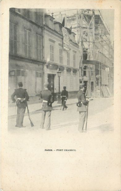 null 10 CARTES POSTALES POLITIQUE : Paris - Fort Chabrol. "Jules Guérin (en pied...