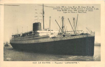 null 37 CARTES POSTALES BATEAUX : Divers - France. Dont" La Provence, Société Générale-La...