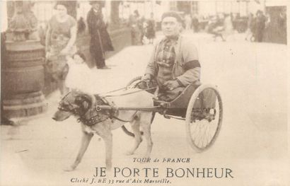 null 4 POST CARDS ATTACHED TO DOGS: Small Selection. " Tour de France-Je Porte Bonheur...