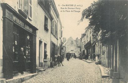 null 37 SALES & COMPANY POST CARDS: Various Types. Of which" Castres-Le Crédit Lyonnais,...