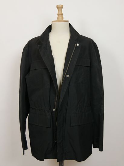 null 
YVES SAINT LAURENT Left Bank




Waterproof jacket in black water-repellent...