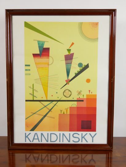  Deux affiches encadrées de KANDINSKY dont une aux éditions ARTCURIAL, centre d'art...