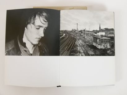 null 
SLIMANE Hedi, 




Berlin, Hedi Slimane, 7 L 




Steidl Verlag, First Edition...