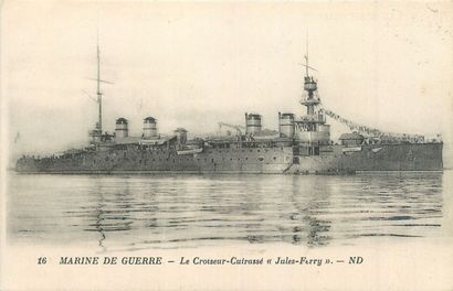 null 60 CARTES POSTALES LA MARINE : France. Cuirassé et Croiseur. Dont" Cassard-Croiseur...