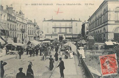 null 5 MARKET POSTCARDS: Small Selection. "Avignon-Les Halles (Rue Bonneterie), Bergerac-Rue...