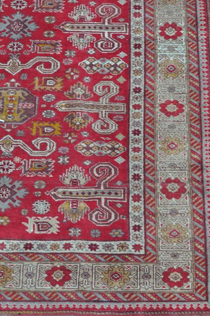 Tapis Arménien en laine, moderne, à décor...