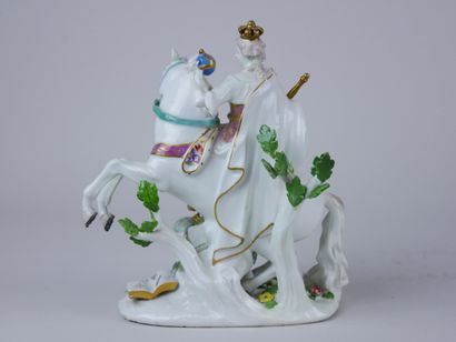 null MEISSEN : 

L'Europe. Groupe en porcelaine à décor polychrome et or. Marqué.

Époque...