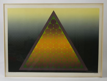  Maria MESTEROU. School of the XXth century. 
Pyramid 309 
Stencil in colours on...