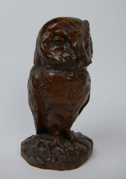 null André VABOIS. 

Owl in carved wood, signed on the back. Work of the XIXth century

Height...