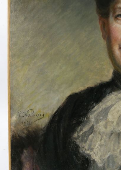 null Ernest VABOIS (1833-1925)

Portrait d'une dame de qualité 

Huile sur toile...