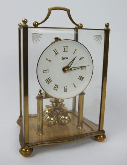 null FLORA

Living room clock in gilded brass and Plexiglas, the dial painted in...