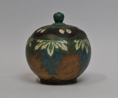 à REVERNAY 

Enamelled stoneware covered vase with geometric decoration of bunches...