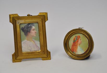 null Renée de MIRMONT (1868 - 1918)

Portraits de jeunes femmes de profil

Deux miniatures...