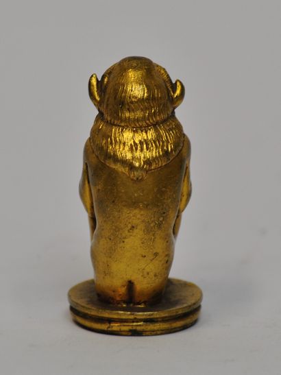 null Cachet en bronze doré représentant un satyre accroupi. Circa 1900

Hauteur :...