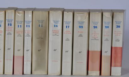  Trente journées qui ont fait la France 
Editions Gallimard, 17 volumes 
 
Retrait...