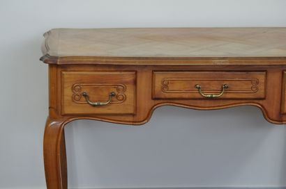  Carved wood flat desk opening to three drawers in front resting on four cambered...