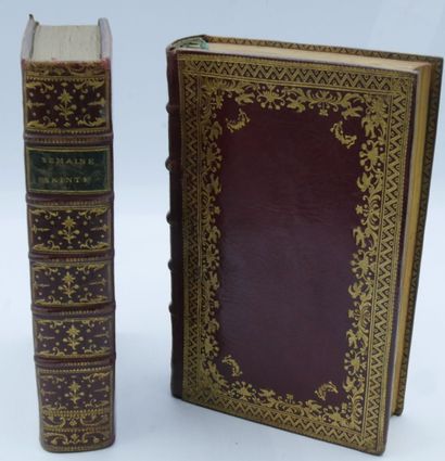 null LOT of religious and miscellaneous volumes, mostly in morocco, with the post....