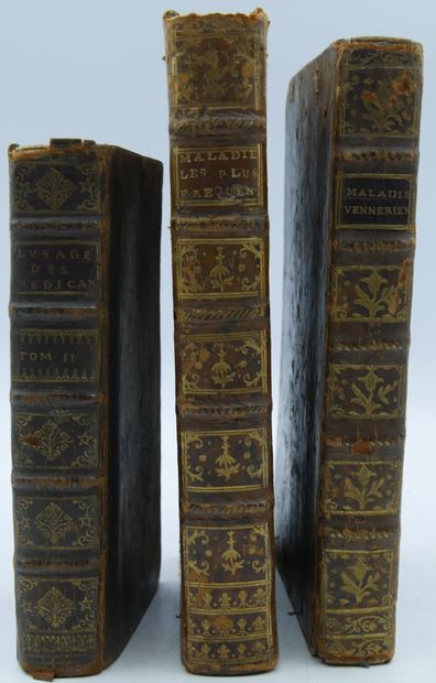 MEDICINE]. Set of 3 Volumes. Antique bindings.

1...