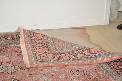 null Large Indo-Persian silk carpet with 6 borders decorated with diamond medallions...
