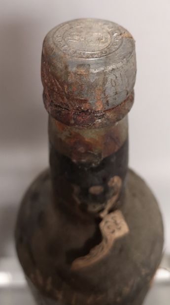 null 1 bottle PORTO NIEPOORT Cuvée speciale Vin de réserve Circa 1910 Bottled in...
