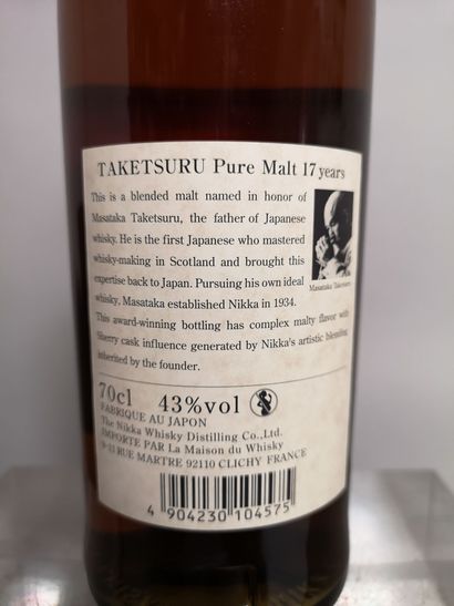null 1 flacon 70cl JAPANESE WHISKY TAKETSURU "Pure Malt" - 17 Ans NIKKA En coffret...