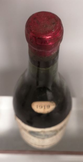 null 1 bouteille COTE DE NUITS 1919 - Ets. F. BERR Etiquette légèrement tachée et...