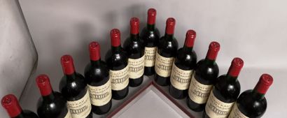 null 12 bottles Chateau HAUT MARBUZET - Saint Estephe 1986 Level 5 high shoulder...