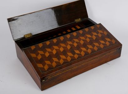 null Veneered writing desk with geometrical marquetry of chevrons, it opens with...